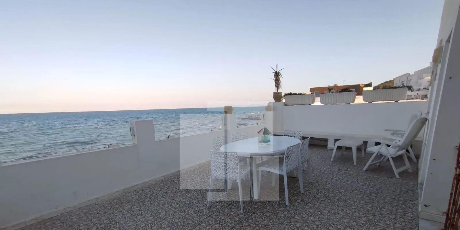 Etage de villa S+2 meublé, Marsa corniche