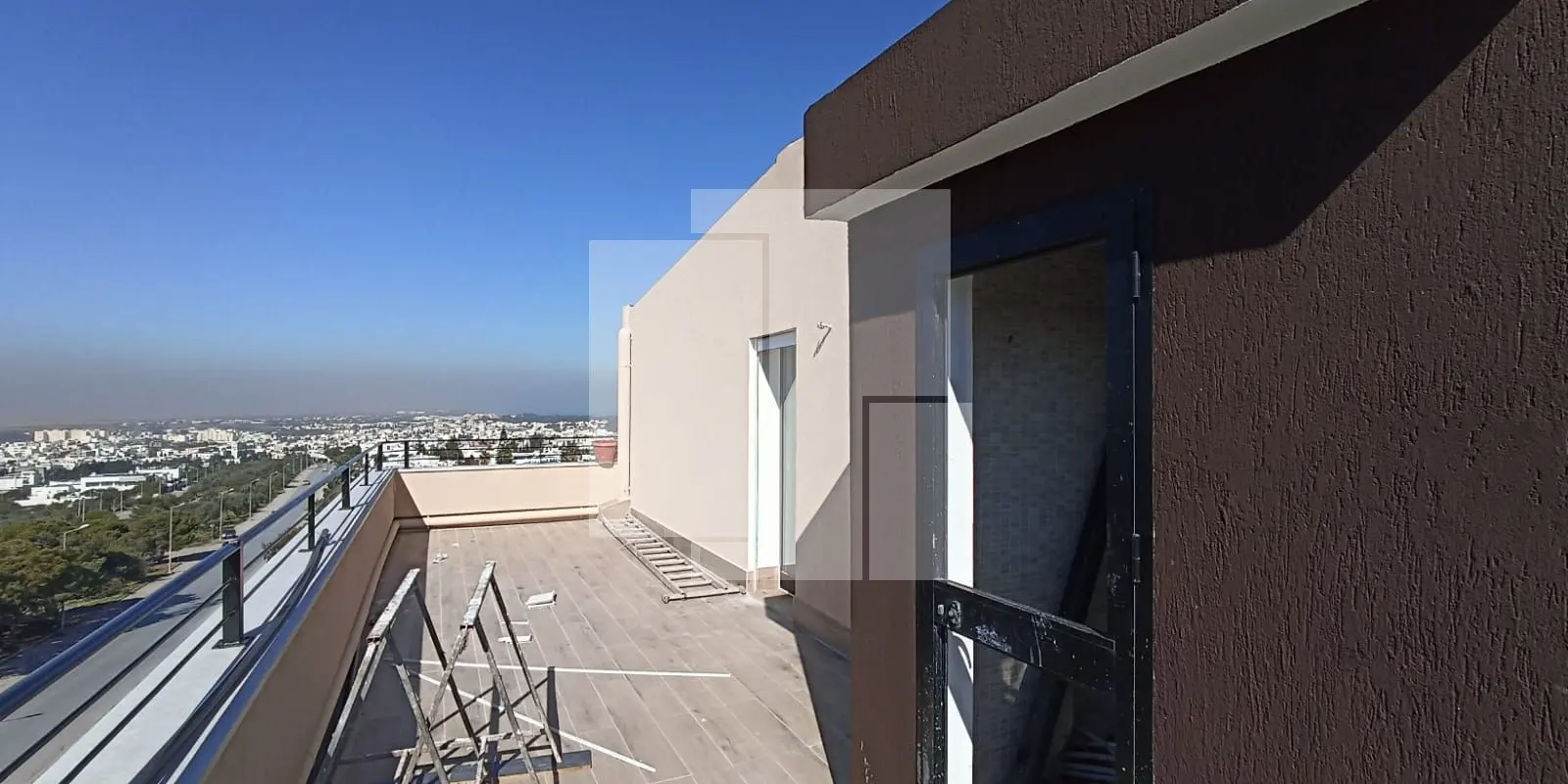 Penthouse S+2 avec vue dégagée, Gammarth supérieur