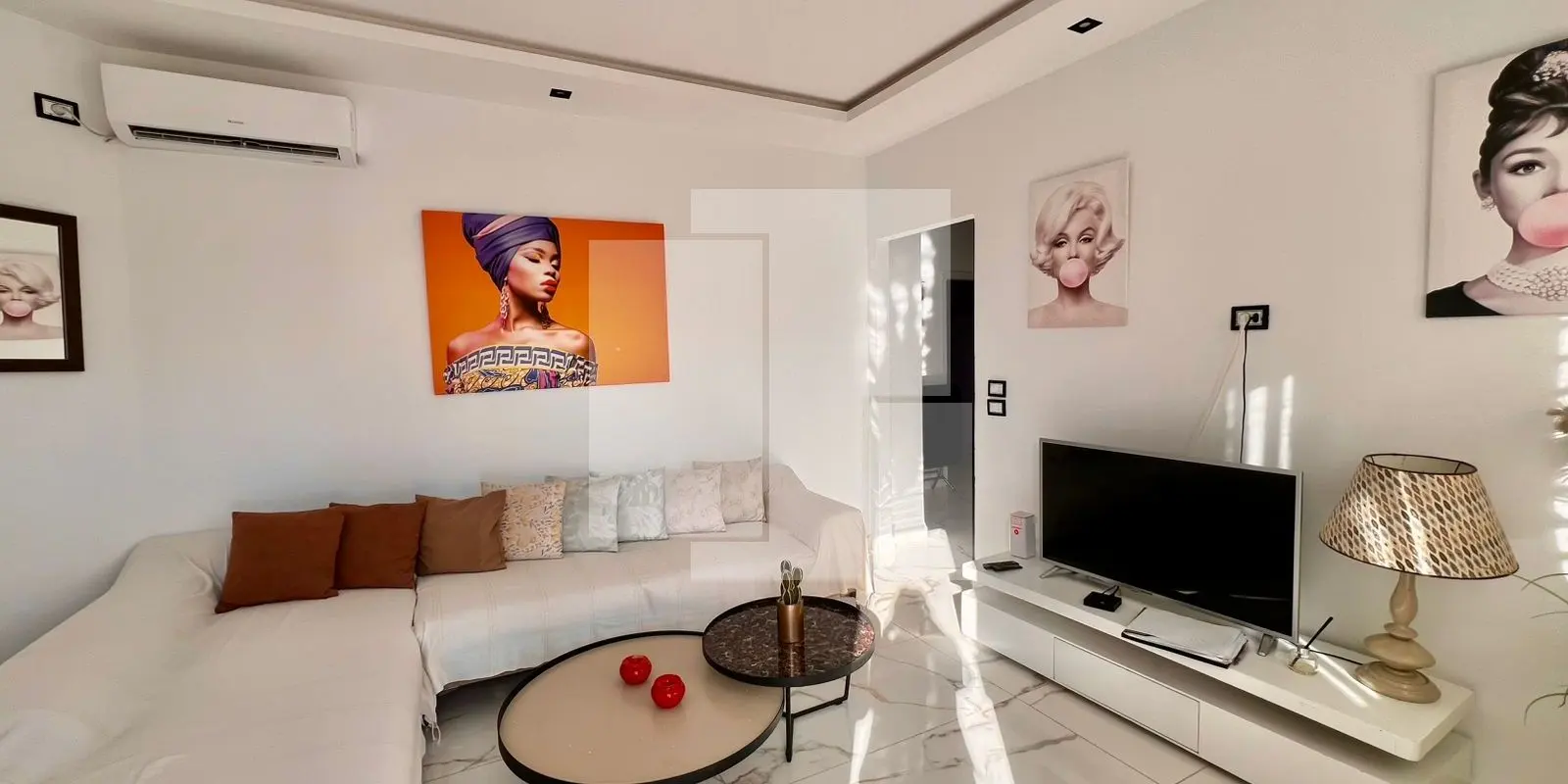 Etage de villa  S+2 meublé, Marsa ville