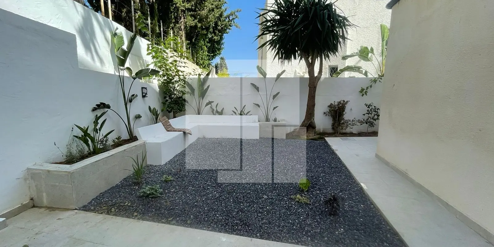 Rez-de-chaussée S+2 avec jardin, Carthage