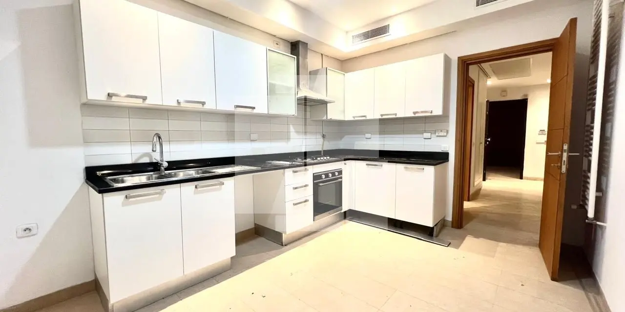 Appartement S+2 Haut standing, Marsa Nassim
