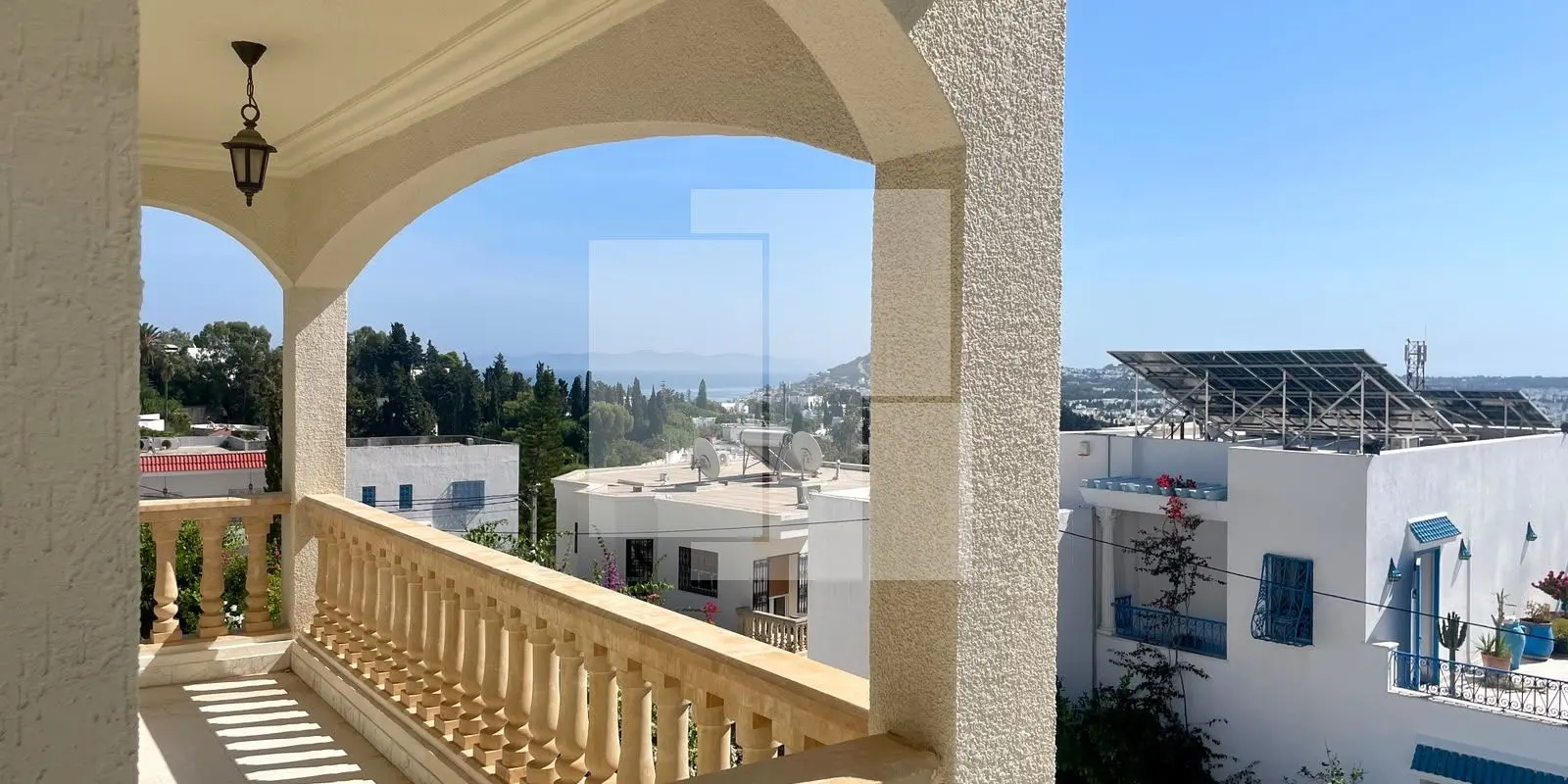 Villa S+6 avec vue sur mer et piscine, Gammarth supérieur