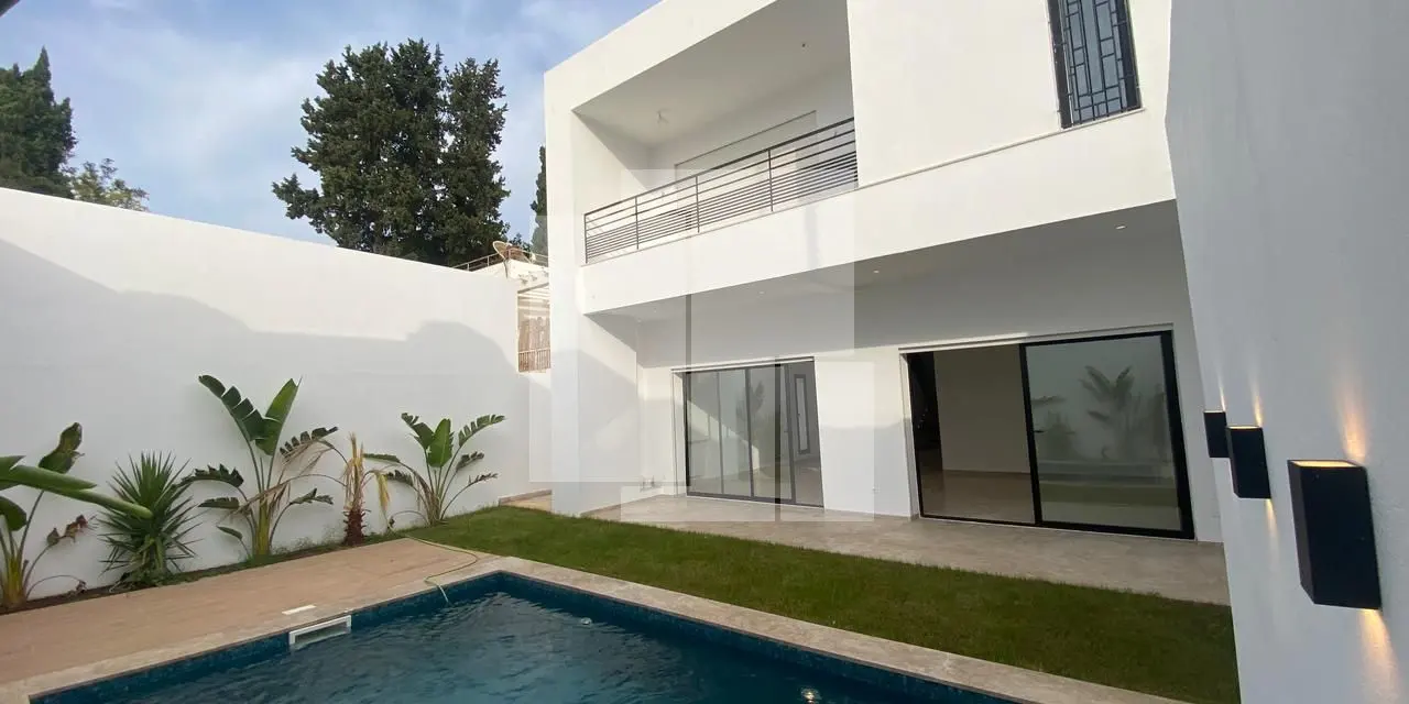 Villa S+4 avec piscine, Carthage Byrsa